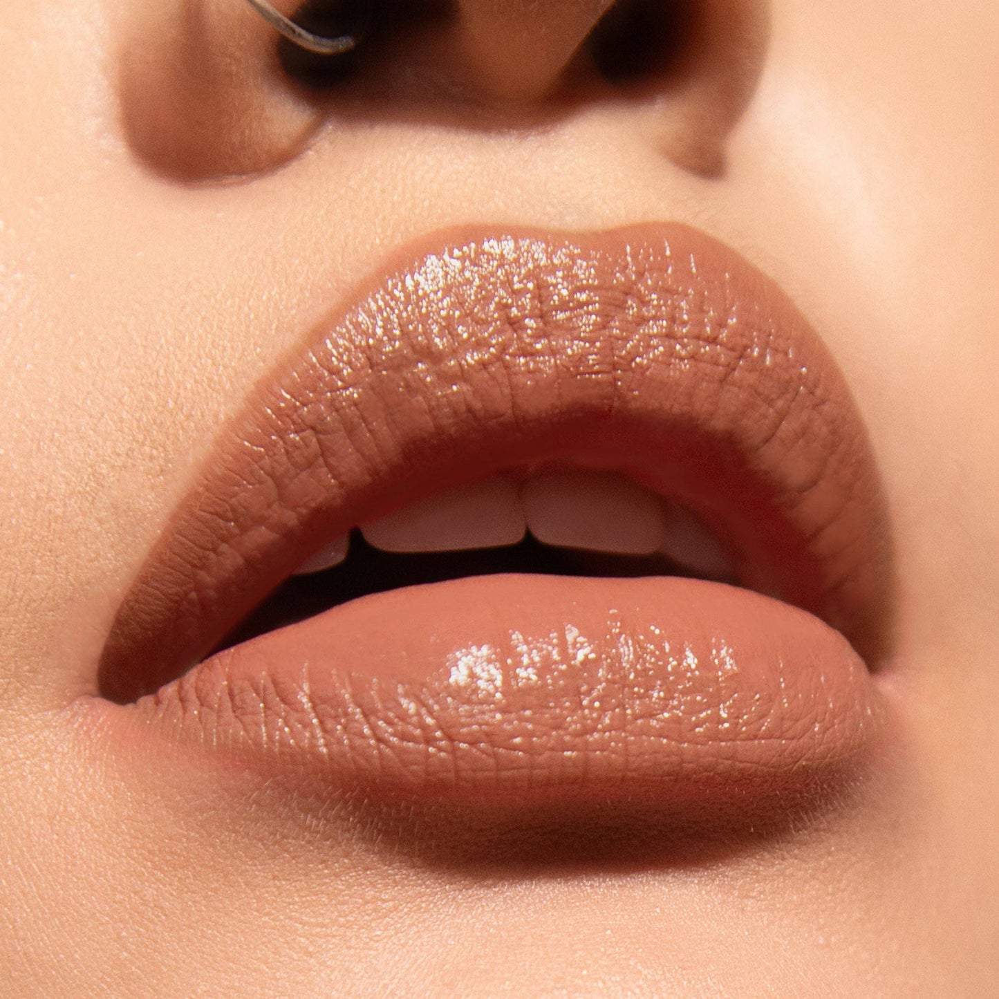 Rossetto Lip Goddess di Moira Cosmetics (003, Yours)
