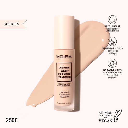 Complete Wear™ Soft Matte Foundation (250 °C)